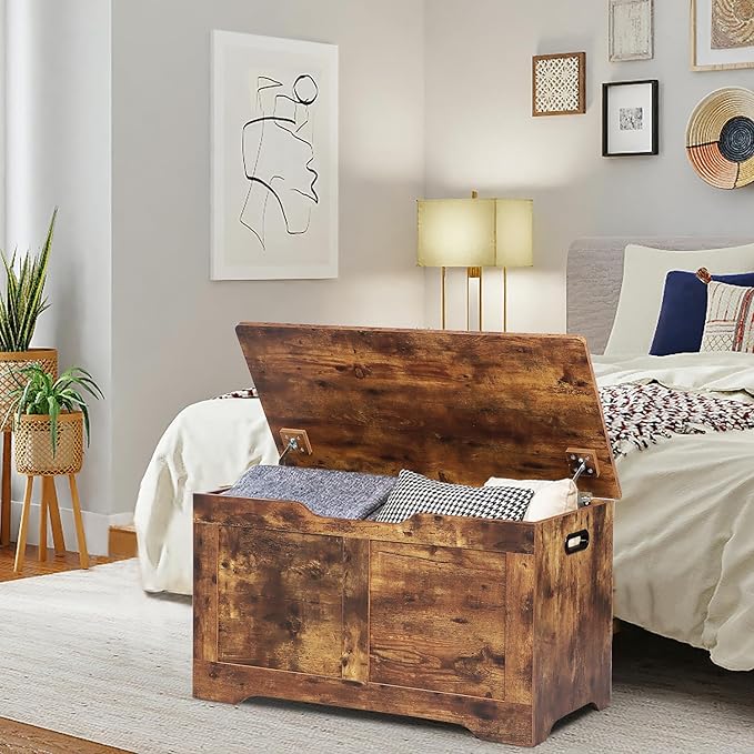 31.5" Storage Chest, Wooden Storage Bench, Lift Top Toy Chest with 2 Safety Hinges, Large Toy Box, Entryway Shoes Bench for Living Room, Bedroom, Rustic Brown