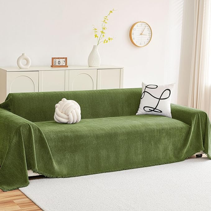 hyha Couch Cover for Dogs, Boho Sofa Covers for 3 Cushion Couch Washable, Chenille Sofa Slipcover for Pets, Soft Loveseat Sectional Couch Throw Blankets with Tassels (Green, 88.5x150 Inch)