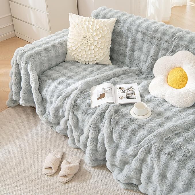 VM VOUGEMARKET Soft Warm Faux Fur Sofa Cover Thick Shaggy Fuzzy Sectional Couch Cover Plush Furniture Cover Fluffy Sectional Sofa Slipcover for Couch Sofa Bed(Grey,71" x 134")