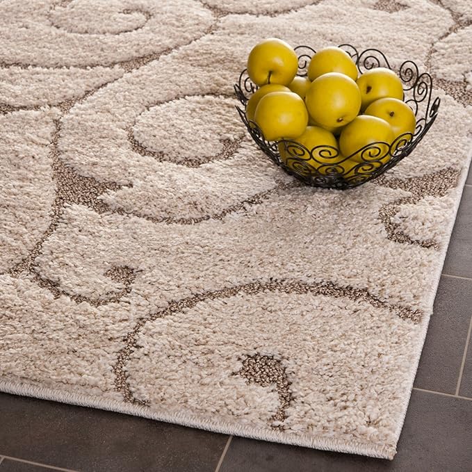 SAFAVIEH Florida Shag Collection Accent Rug - 3'3" x 5'3", Grey, Scroll Design, Non-Shedding & Easy Care, 1.2-inch Thick Ideal for High Traffic Areas in Entryway, Living Room, Bedroom (SG455-8013)