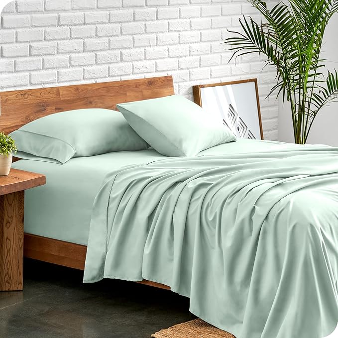 Bare Home Queen Sheet Set - Luxury 1800 Ultra-Soft Microfiber Bed Sheets - Double Brushed - Deep Pockets - Easy Fit - 4 Piece Set - Bedding Sheets & Pillowcases (Queen, Spring Mint)