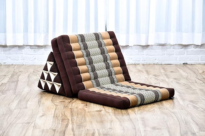 Leewadee - Comfortable Japanese Floor Mattress - Thai Floor Bed with Triangle Cushion - Futon Mattress - Thai Massage Mat, 67 x 21 inches, Brown, Kapok Filling