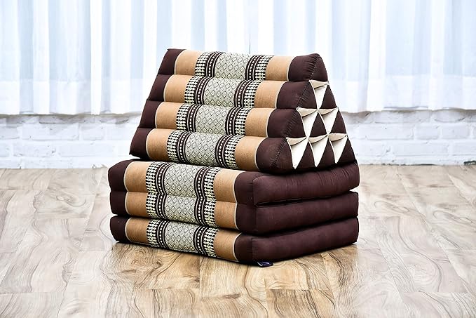 Leewadee - Comfortable Japanese Floor Mattress - Thai Floor Bed with Triangle Cushion - Futon Mattress - Thai Massage Mat, 67 x 21 inches, Brown, Kapok Filling