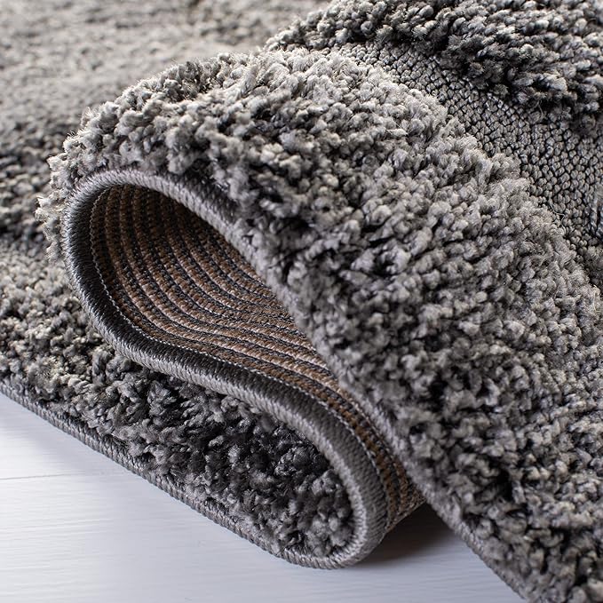SAFAVIEH Florida Shag Collection Area Rug - 5'3" x 7'6", Grey, Scroll Design, Non-Shedding & Easy Care, 1.2-inch Thick Ideal for High Traffic Areas in Living Room, Bedroom (SG455-8013)