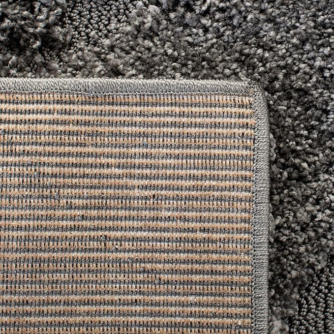 SAFAVIEH Florida Shag Collection Area Rug - 5' Square, Grey, Scroll Design, Non-Shedding & Easy Care, 1.2-inch Thick Ideal for High Traffic Areas in Living Room, Bedroom (SG455-8013)